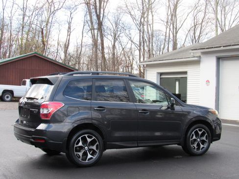 Used 2014 Subaru Forester 2.0XT Touring image 10
