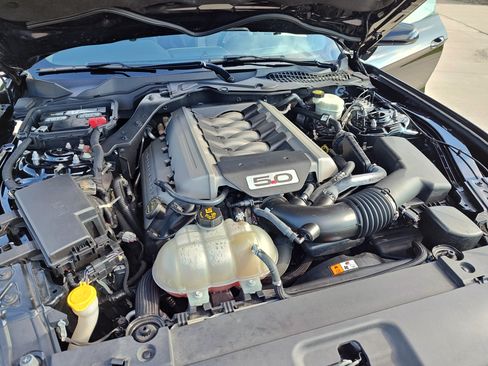 Used 2016 Ford Mustang GT Coupe RWD image 17