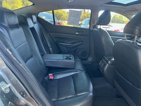 Used 2020 Nissan Altima 2.5 SL FWD image 27