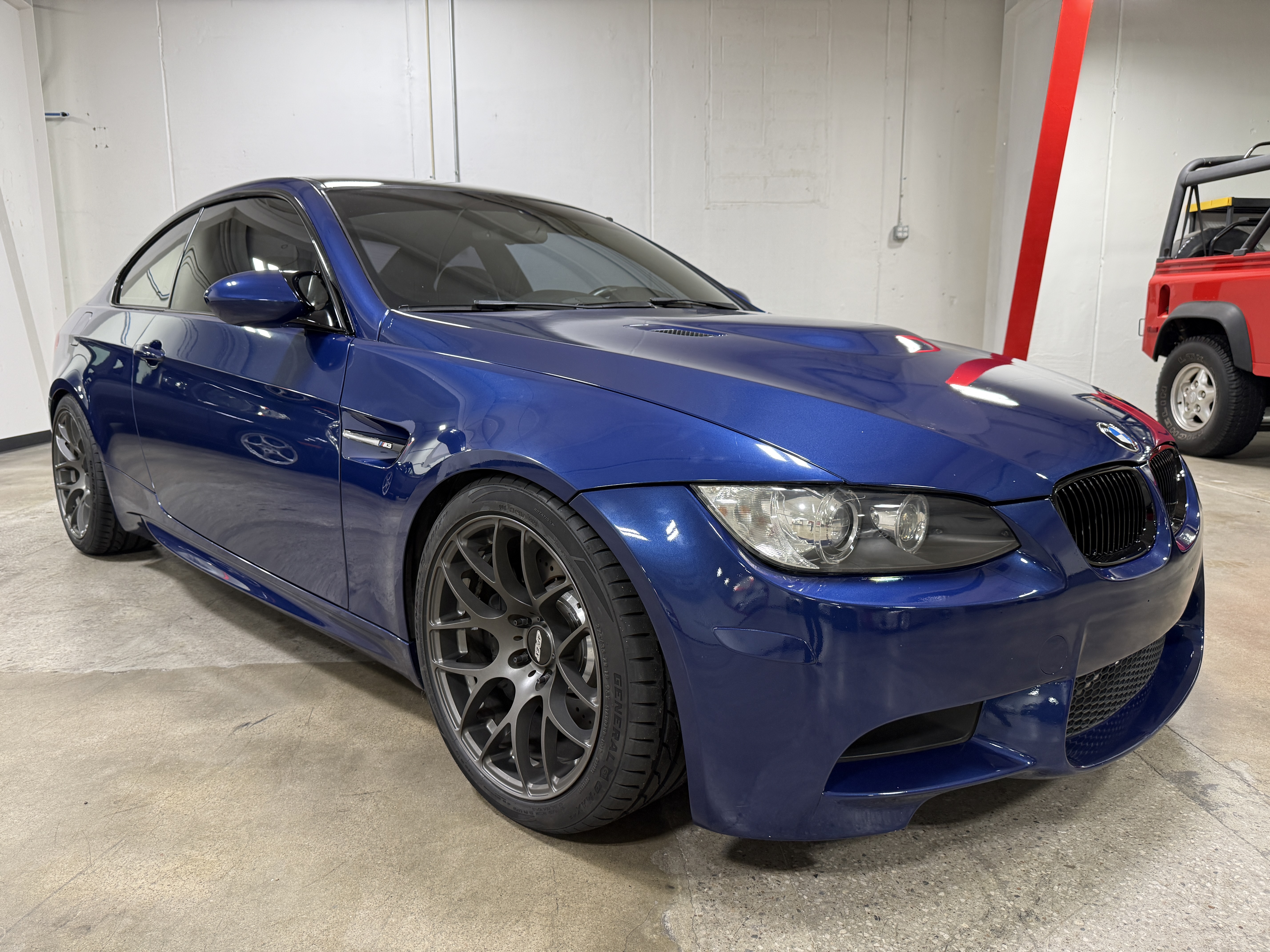 Used 2011 BMW M3 Coupe RWD image 1