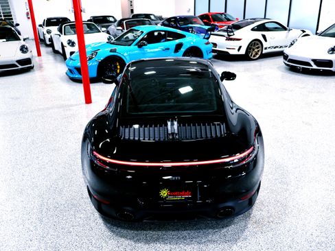 Used 2024 Porsche 911 Carrera GTS image 17