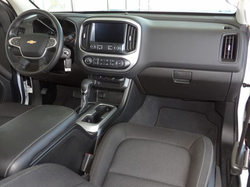 Used 2022 Chevrolet Colorado LT image 4