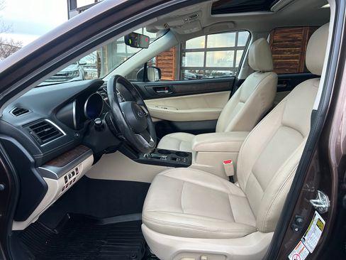 Used 2019 Subaru Outback 3.6R Limited image 10