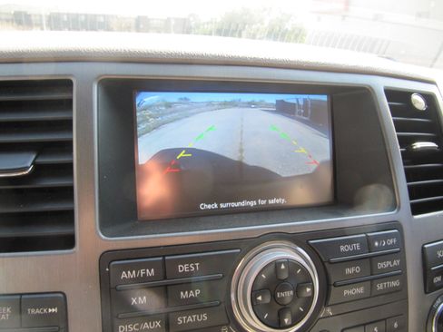 Used 2014 Nissan Armada Platinum image 24