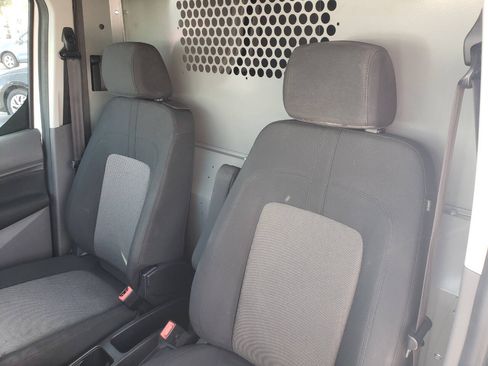 Used 2023 Ford Transit Connect XL image 12