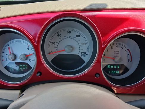 Used 2006 Chrysler PT Cruiser Touring Edition image 2