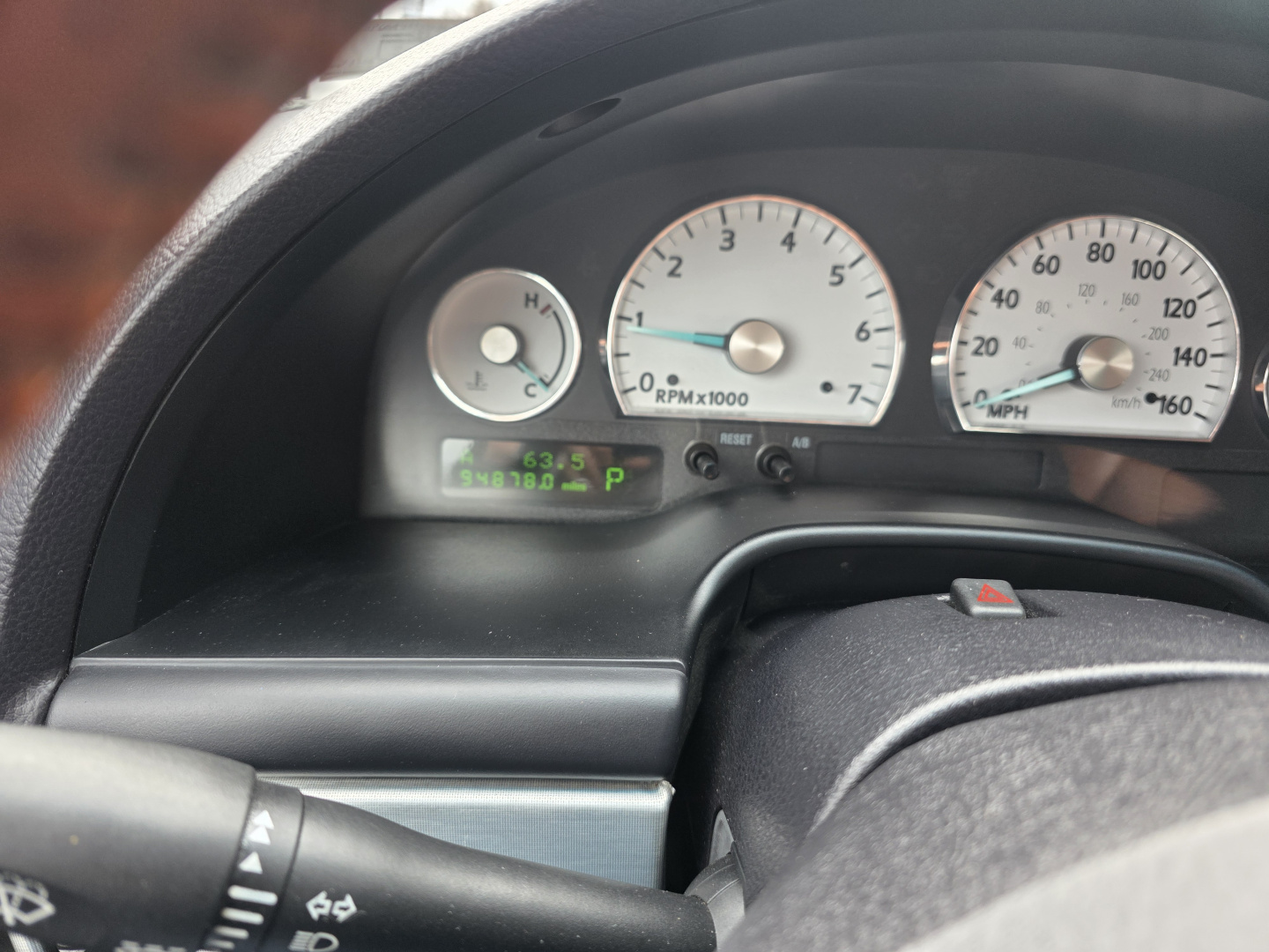Used 2003 Ford Thunderbird UNAVAIL RWD image 14