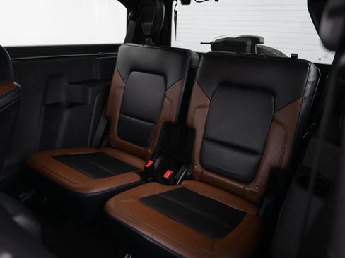 Used 2023 Ford Bronco Outer Banks image 44