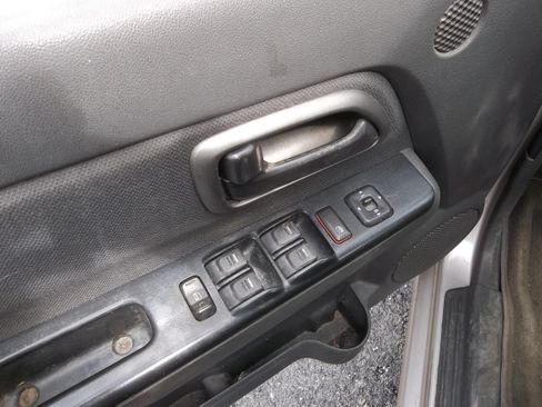 Used 2005 Chevrolet Colorado Z71 image 5