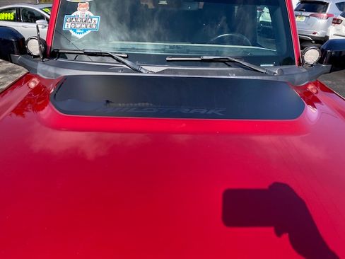 Used 2021 Ford Bronco Wildtrak image 18