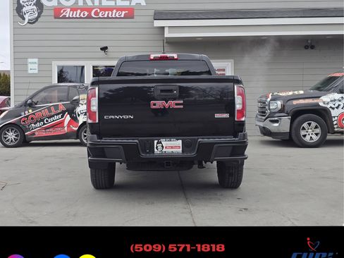 Used 2015 GMC Canyon SLE image 6