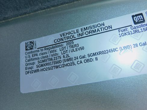 Used 2025 GMC Yukon XL 2WD Denali image 39