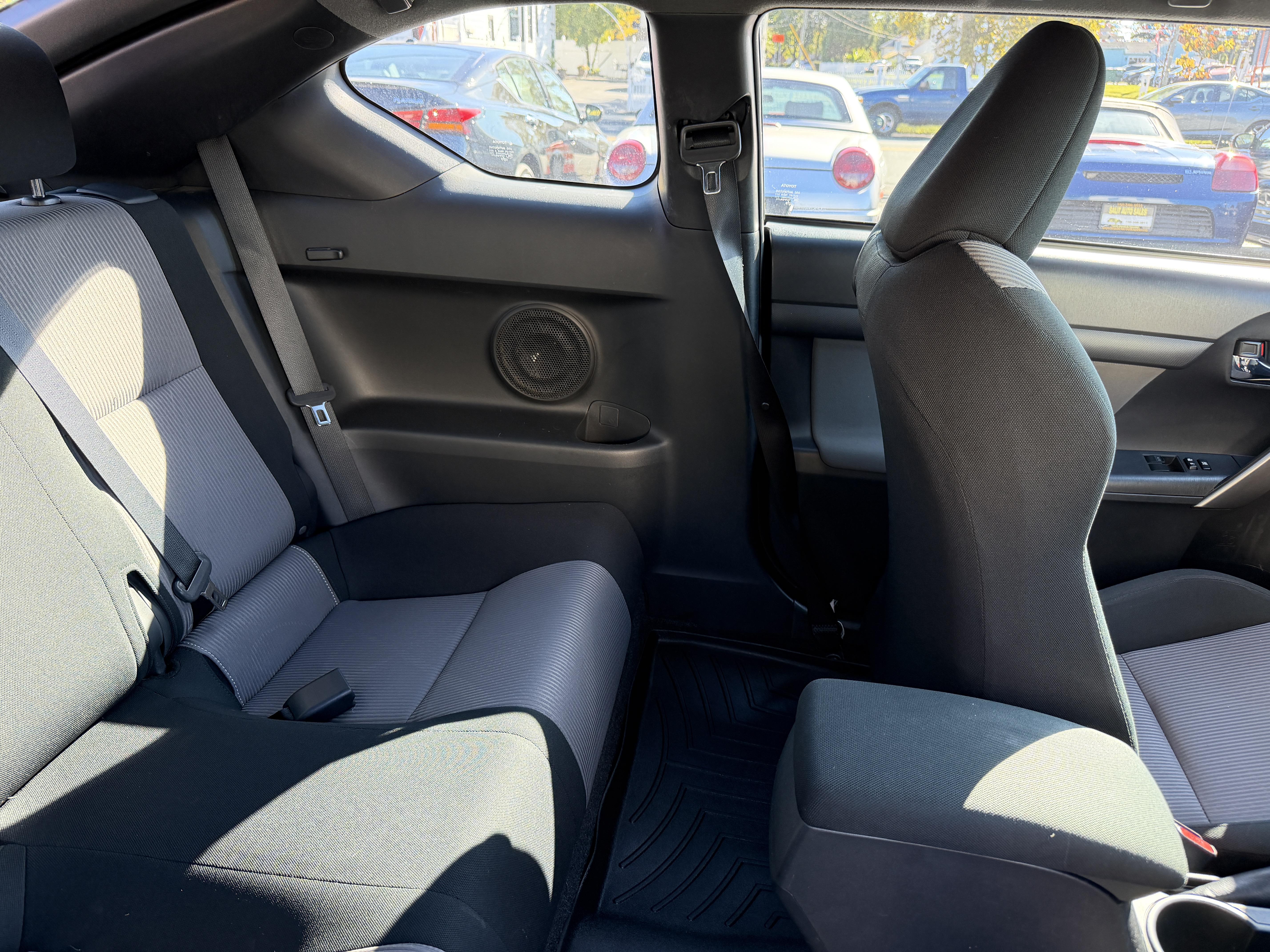 Used 2016 Scion tC UNAVAIL FWD image 18