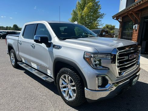 Used 2020 GMC Sierra 1500 SLT image 2
