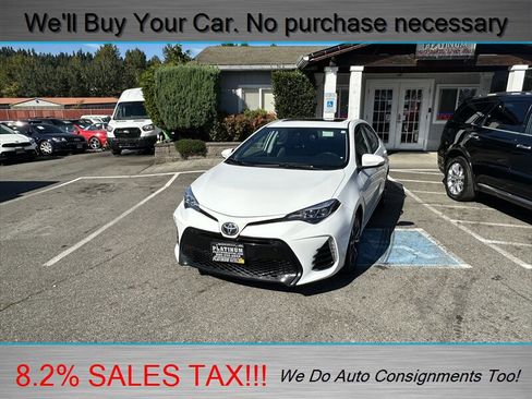 Used 2018 Toyota Corolla XSE image 2