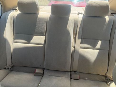 Used 2007 Honda Civic LX Sedan image 9