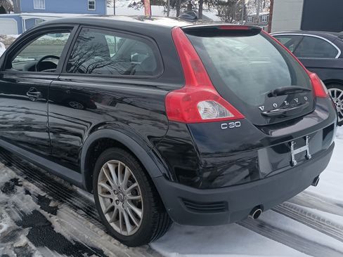 Used 2010 Volvo C30 T5 image 3
