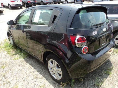 Used 2015 Chevrolet Sonic LT image 12