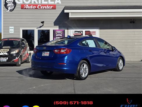Used 2016 Chevrolet Cruze LT image 7
