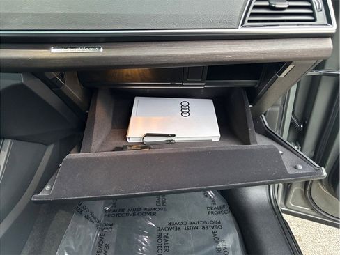 Used 2023 Audi Q5 2.0T Premium image 47