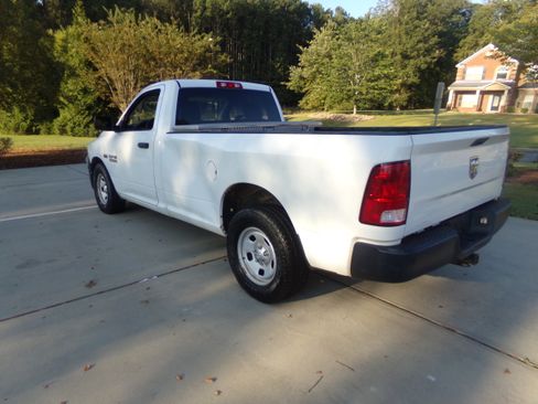 Used 2016 RAM 1500 Regular Cab Tradesman RWD image 5