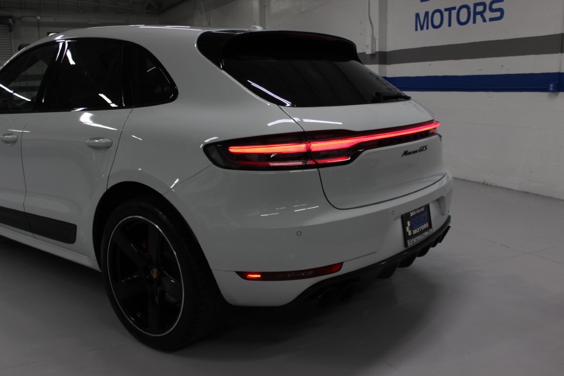 Used 2021 Porsche Macan GTS AWD/4WD image 10