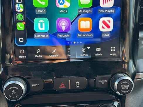 Used 2024 RAM 3500 Tradesman image 11