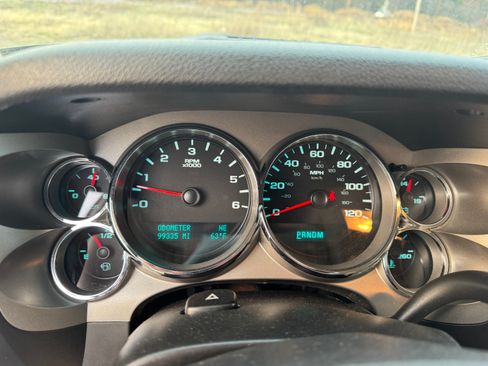 Used 2010 GMC Sierra 1500 SLE image 8