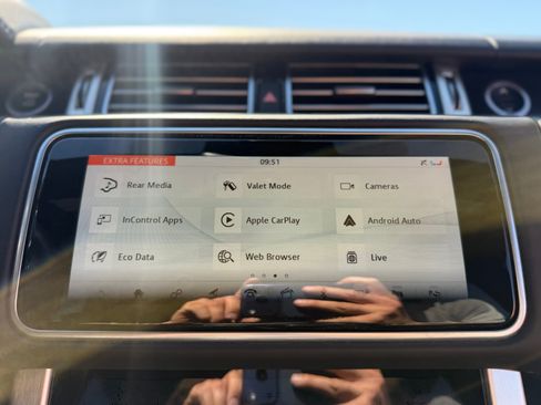 Used 2019 Land Rover Range Rover Supercharged AWD/4WD image 21