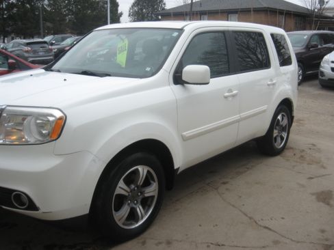 Used 2015 Honda Pilot EX image 1