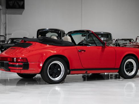 Used 1987 Porsche 911 Carrera image 7