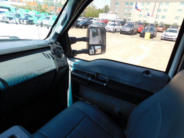 Used 2012 Ford F350 4x4 Crew Cab DRW Super Duty image 18