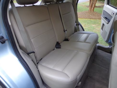 Used 2009 Ford Escape 2WD Hybrid image 15