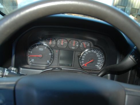 Used 2017 Chevrolet Silverado 2500 image 22