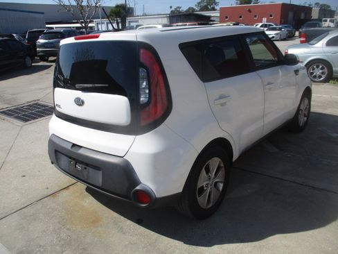 Used 2014 Kia Soul image 5