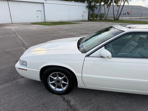 Used 2002 Cadillac Eldorado Collector's Edition FWD image 25