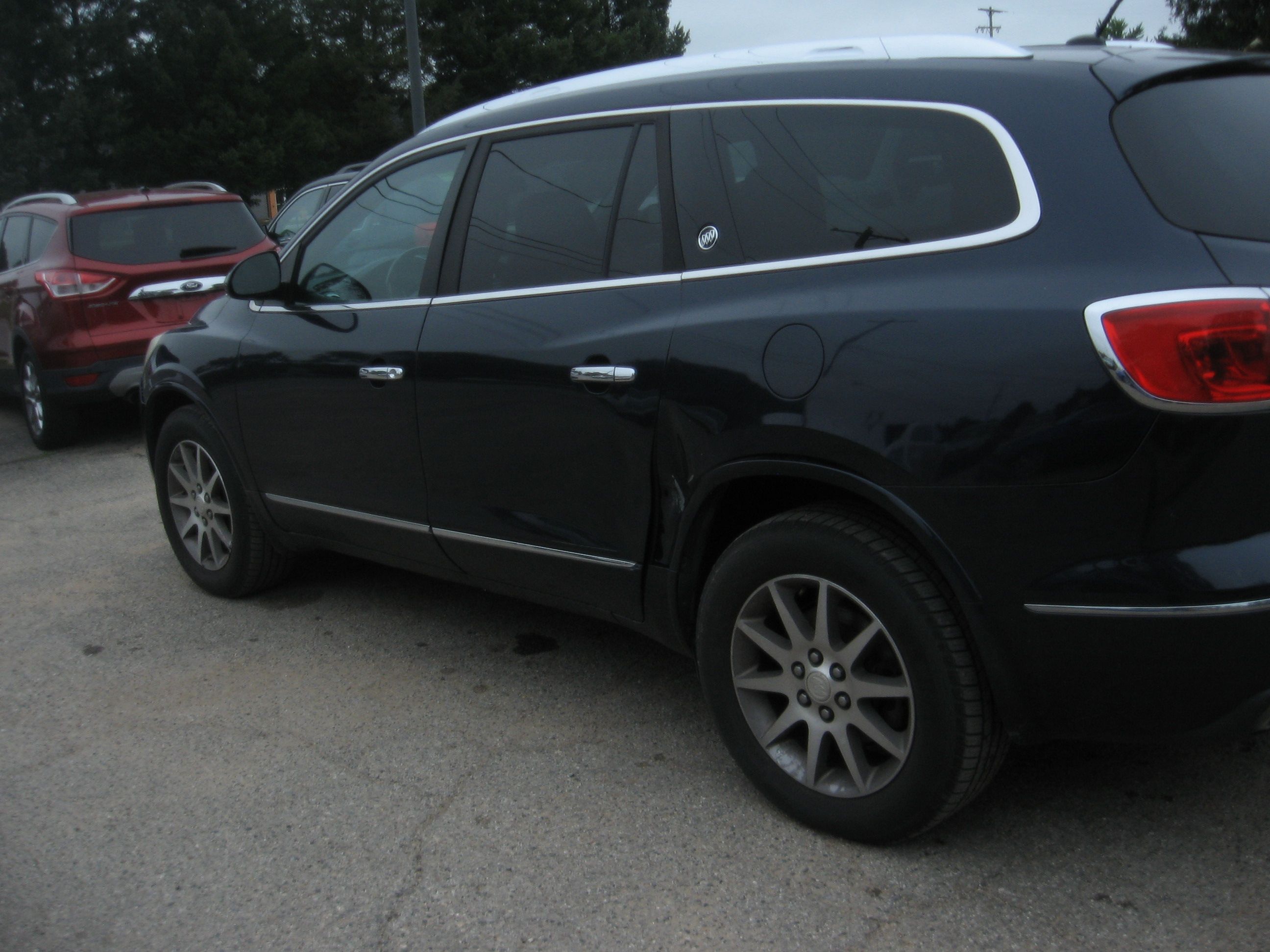 Used 2015 Buick Enclave AWD Leather image 6