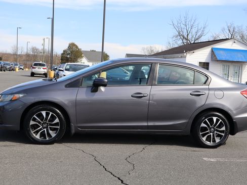 Used 2015 Honda Civic EX image 6