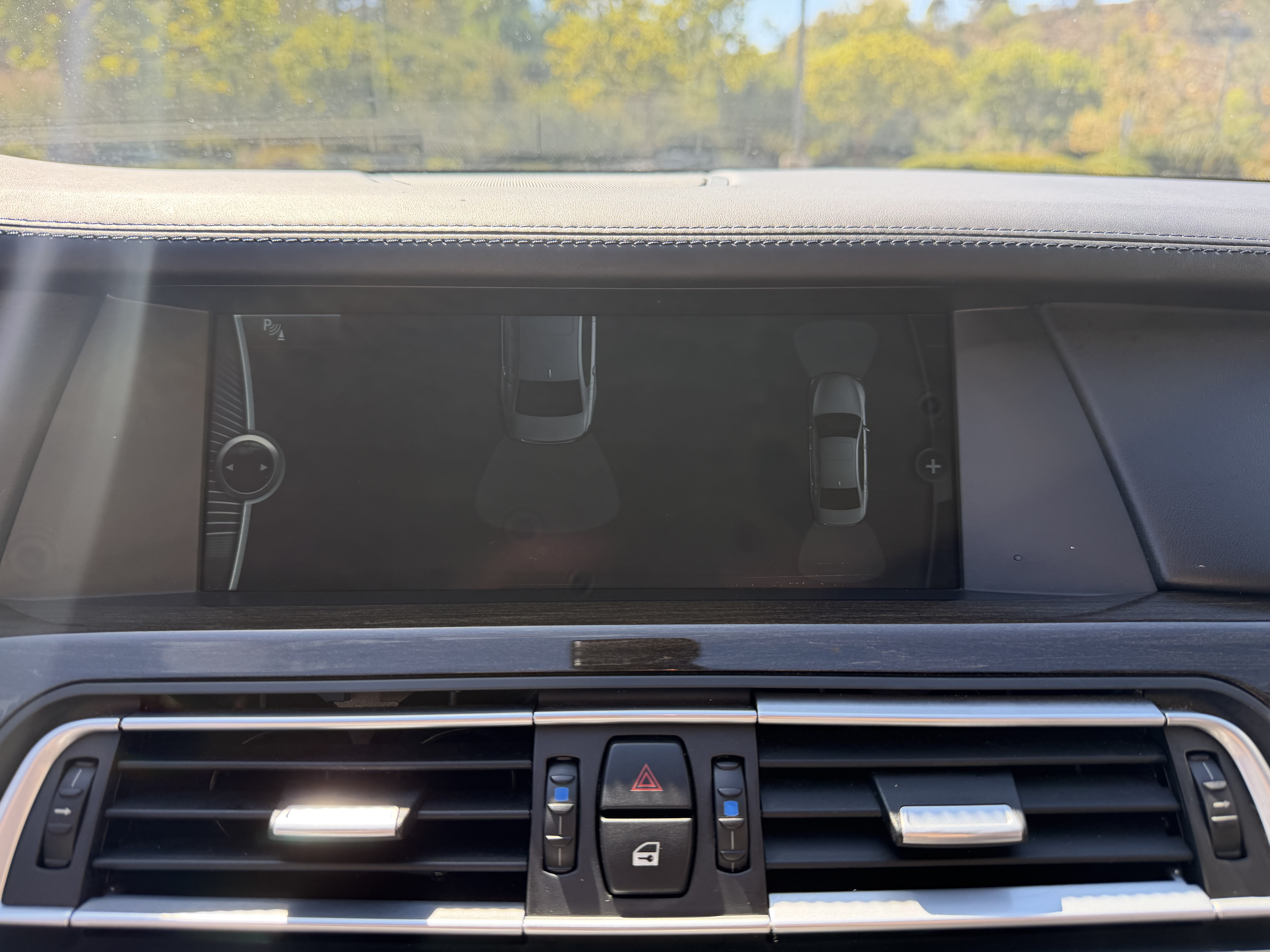 Used 2011 BMW 740Li RWD image 30