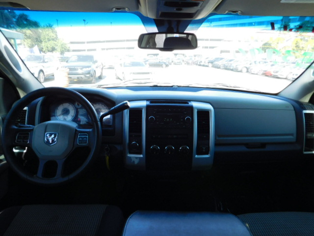 Used 2011 RAM 3500 4x4 Crew Cab image 13