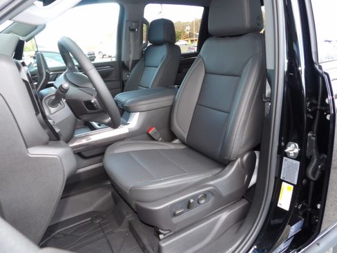 New 2026 Chevrolet Silverado 3500 LTZ image 18