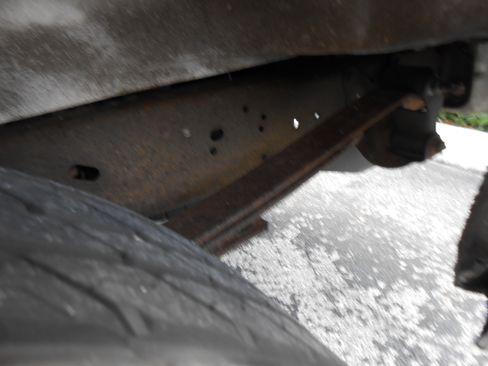 Used 2004 Ford E-150 and Econoline 150 XL image 11