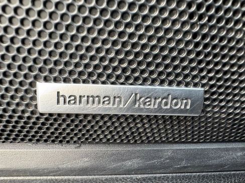 Used 2021 Subaru Outback Touring image 23