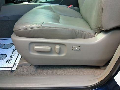 Used 2007 Toyota 4Runner Limited image 40