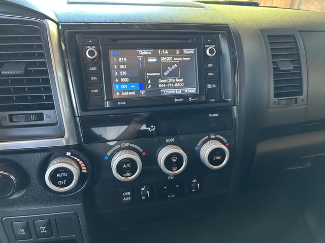 Used 2018 Toyota Sequoia 4WD SR5 image 22