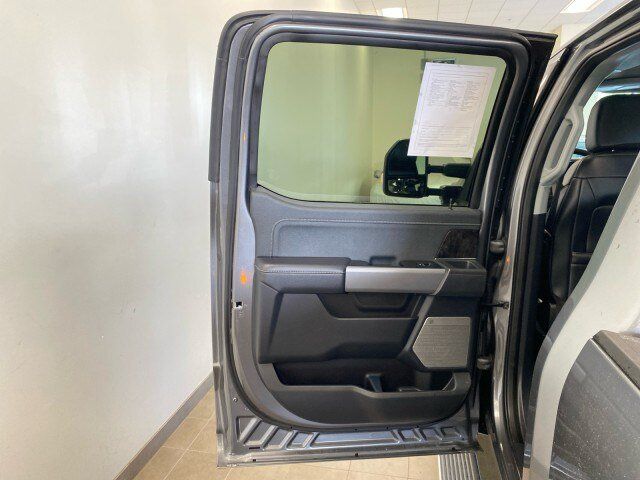Certified 2024 Ford F350 Lariat AWD/4WD image 8