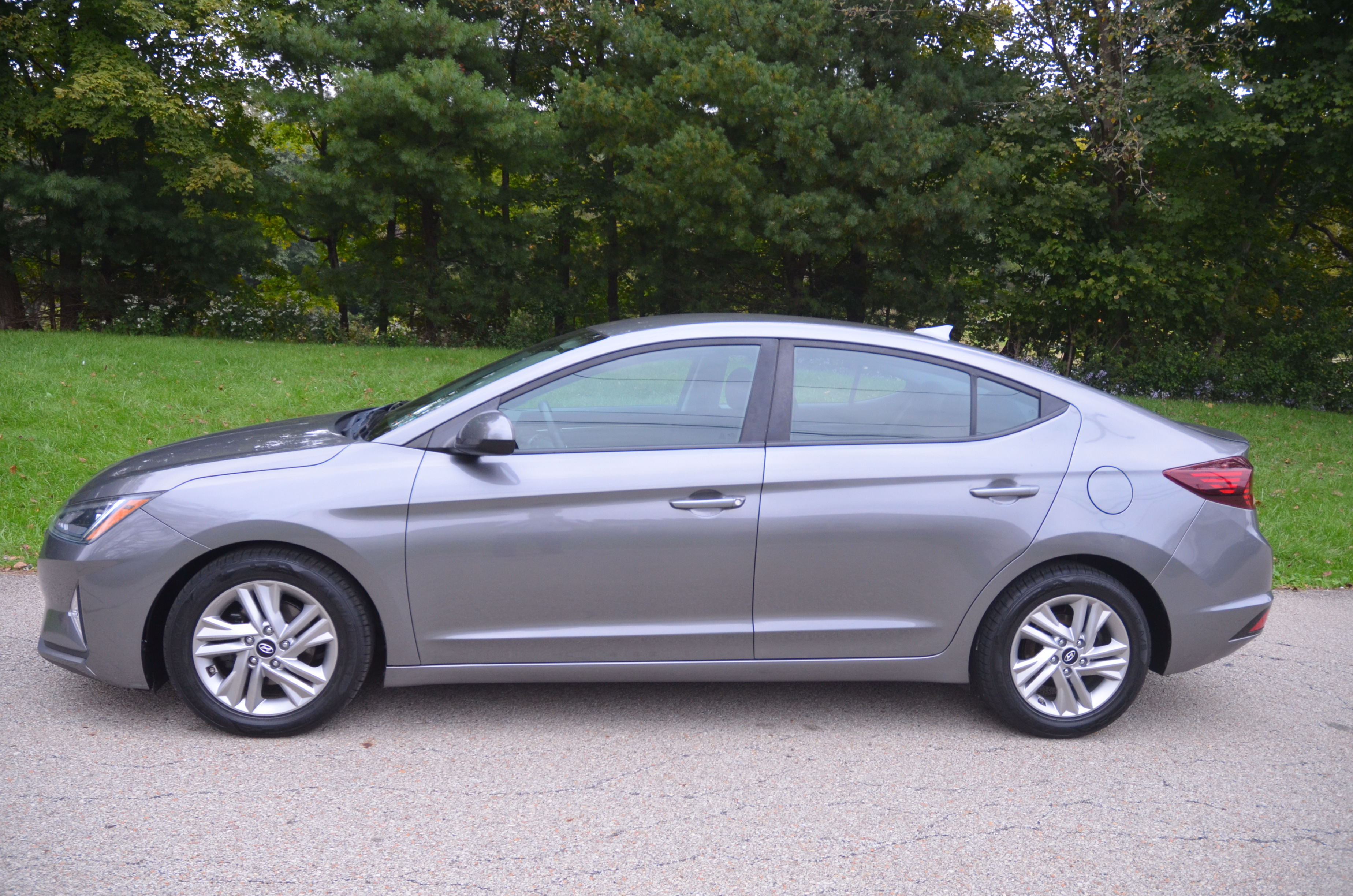 Used 2020 Hyundai Elantra SEL FWD image 1