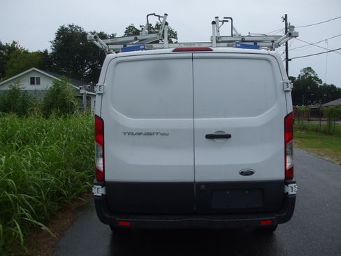 Used 2020 Ford Transit 150 XL RWD image 18