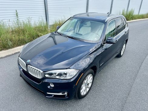 Used 2015 BMW X5 xDrive50i AWD/4WD image 45