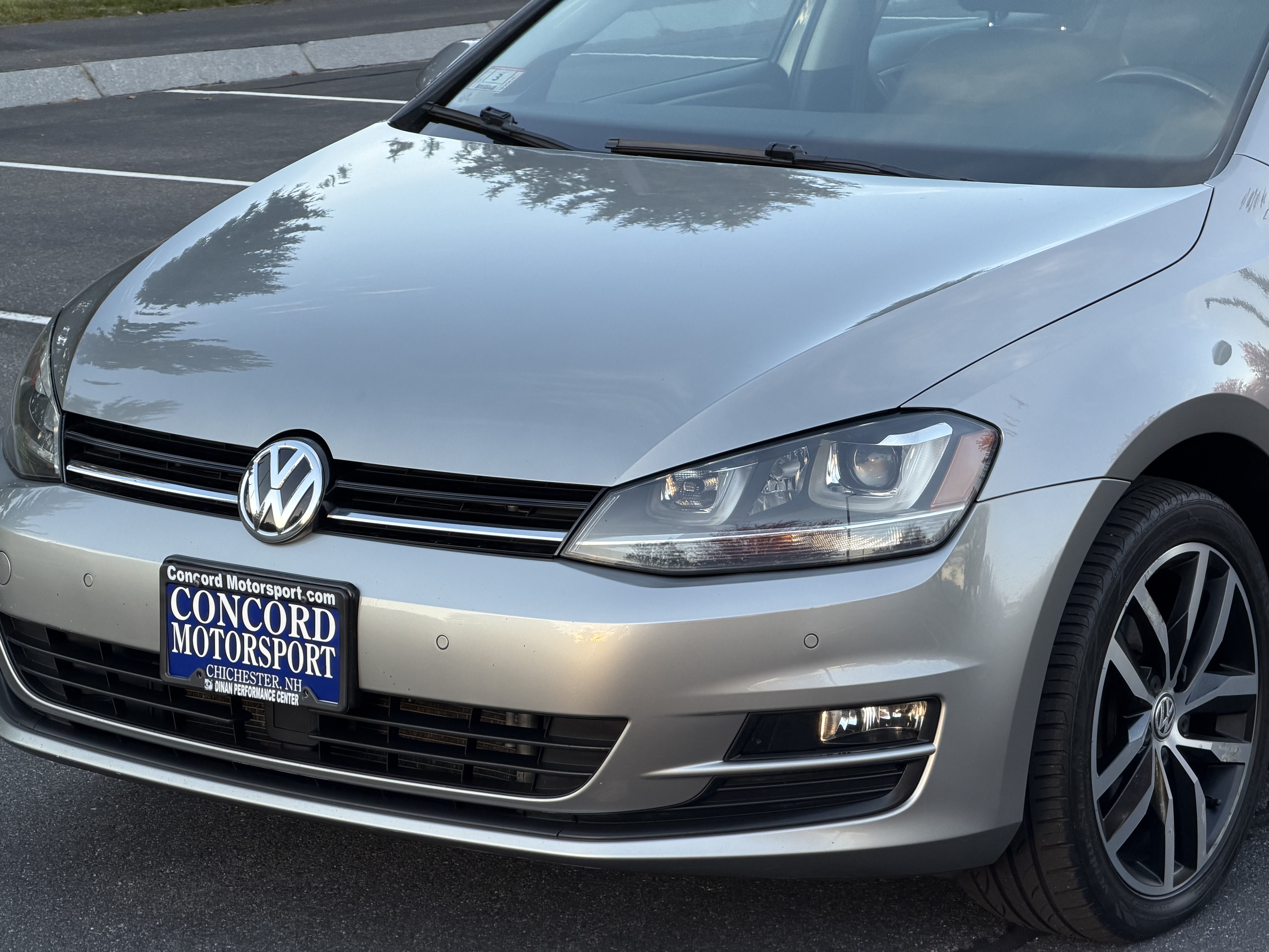 Used 2016 Volkswagen Golf SE FWD image 21